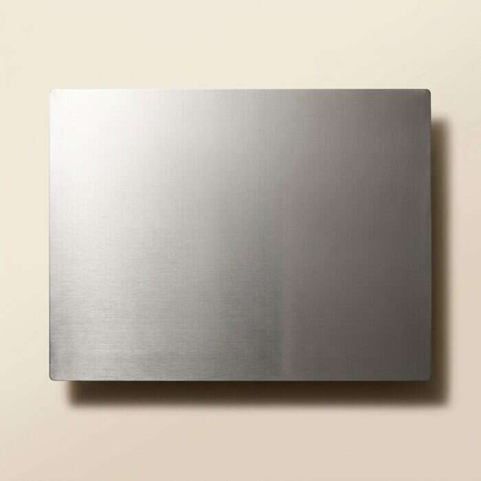 Stainless_steel_product_catalogu…_202609091855 لوح تقطيع ستانلس ستيل 304 — مقاس وسط